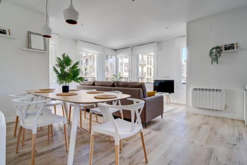 Apartamentos Gran Vía by SanSe Holidays