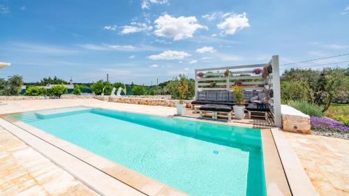 Πισίνα στο ή κοντά στο Villa Frarogi by Rentbeat