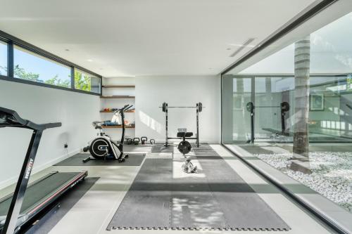 Modern Luxury Villa in Los Flamingos
