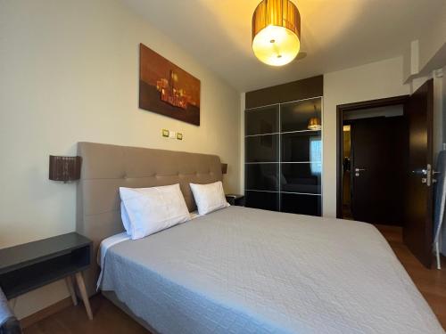MARGARITAS' SUITES viktoria square