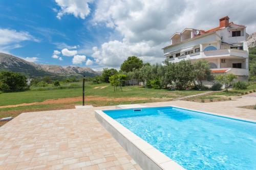 Apartments Lucija