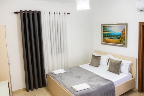 Deni's Family Apartment in New BLVD