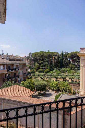 Vatican Pertusa Luxury Suites by Salisù