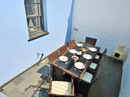 Χώρος καθιστικού στο 2 Bed in Neyland 43430