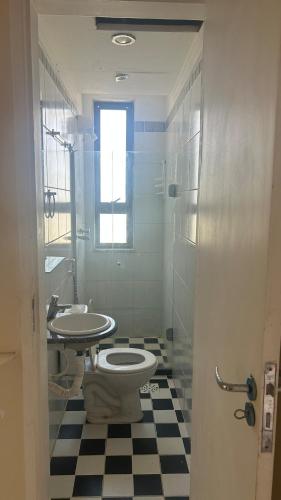 Ένα μπάνιο στο Vilas do Atlântico beach house