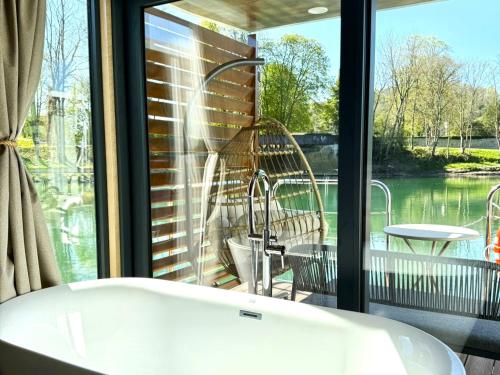 L'Escale Royale La Ferté-sous-Jouarre Marne Meaux