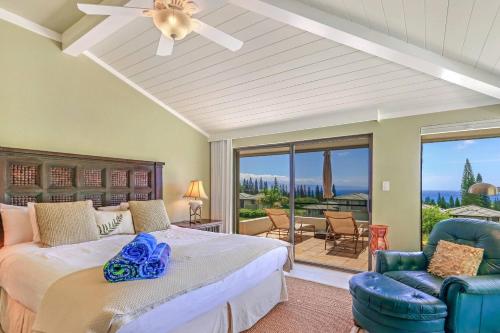 Χώρος καθιστικού στο KBM Resorts Spacious 4-Bedroom Kapalua Golf Collection Multi Unit Listing Golf Course Views 2 Free Rental Cars KGV-24P7P2