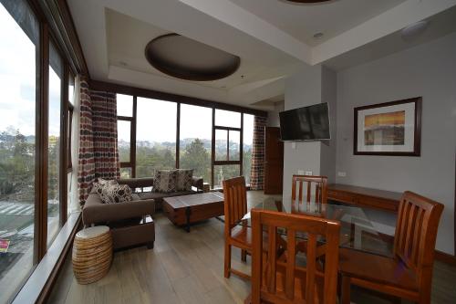 Gallery image of Paragon Hotel and Suites in Baguio