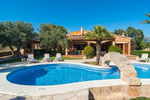 Can Revell - Villa en el paraíso