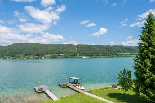 Gallery image of Strandhotel Schabus in Velden am Wörthersee