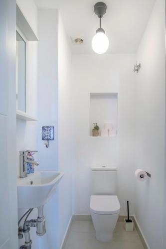Charming Estepona Townhouse