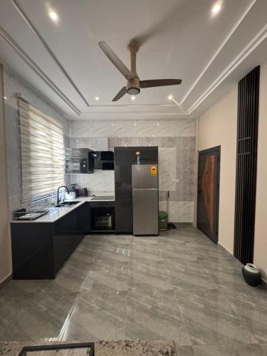 Dapur atau dapur kecil di Superb Enclave