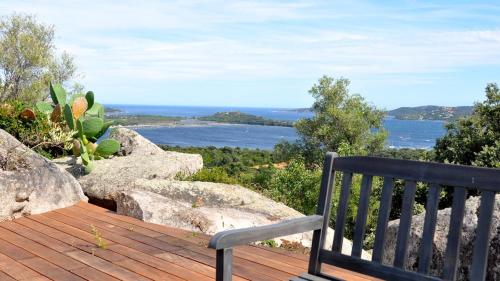 Magnifique villa avec piscine chauffée, vue mer et montage