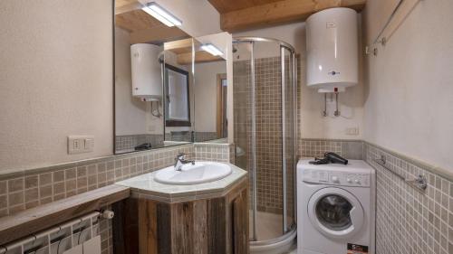 Ένα μπάνιο στο Chalet Desiderio