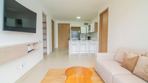 Kuchyň nebo kuchyňský kout v ubytování New And Luxury Apartment 3BR In Baia Kristal