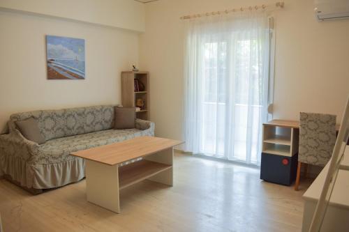 Sofia's Urban Flat - Near Tram