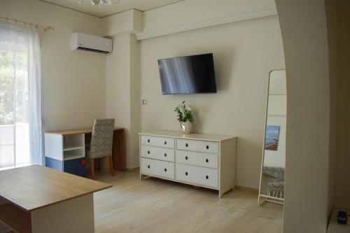 Sofia's Urban Flat - Near Tram