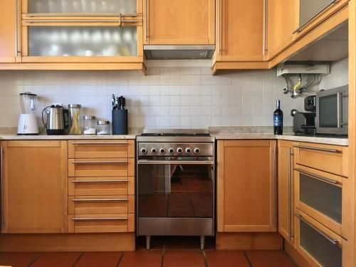 Family home 5min away from Guincho Beach