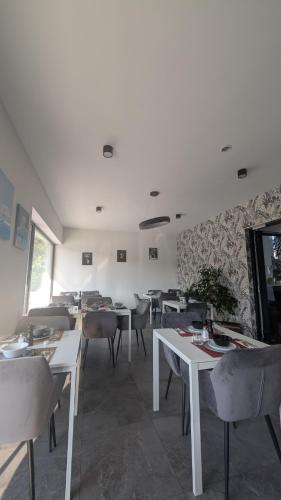 Φωτογραφία από το άλμπουμ του Aparthotel PARADISE Dziwnówek σε Dziwnowek