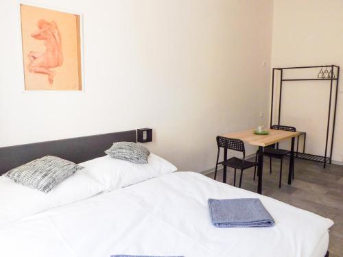 Ένα ή περισσότερα κρεβάτια σε δωμάτιο στο Soukromý pokoj C3 v centru Prahy