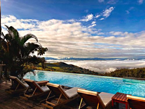Bazén v ubytování El Resort de Yanashpa - Tarapoto nebo v jeho okolí