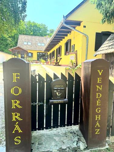 Forrás Vendégház