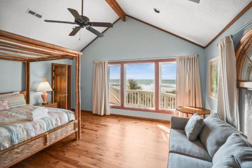 Postel nebo postele na pokoji v ubytování 452 Tarpon