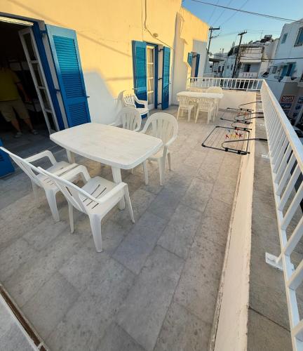 Naxos City Hostel