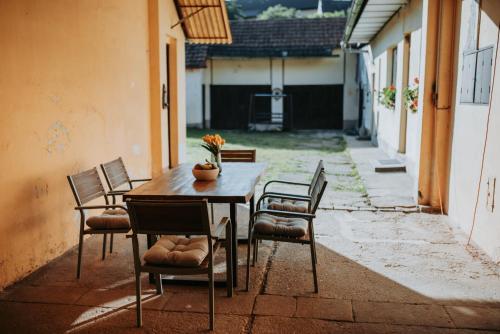 Patio nebo venkovní prostory v ubytování Dráchovský dvorek
