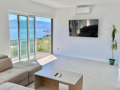 Televisyen dan/atau pusat hiburan di Luxury apartment Vertex