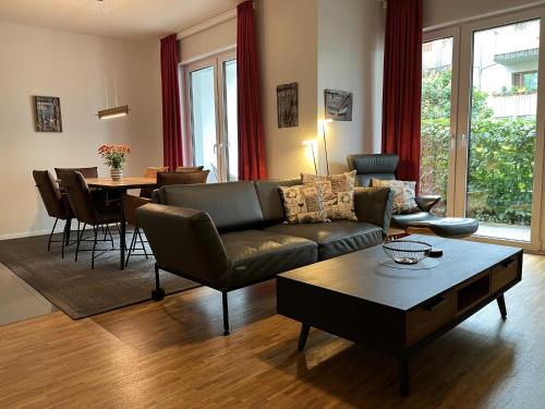 Χώρος καθιστικού στο Lenia 2