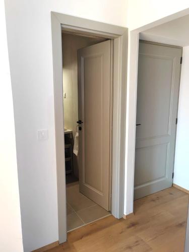 Apartment Mika