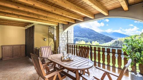 Nespecifikovaný výhled na hory nebo výhled na hory při pohledu z apartmánu