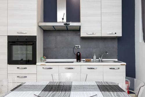 Spacious 70 mq Apartment Self Check-in ,Free Parking, San Siro