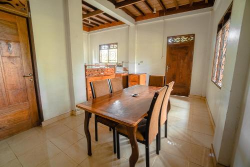 Gambar di galeri bagi Sawah Indah View Guesthouse di Timbanglawang 1