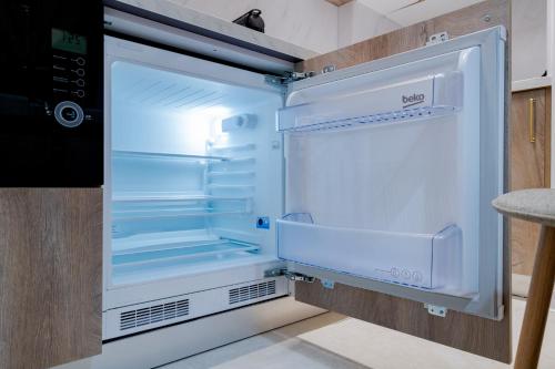 Ένα μπάνιο στο Elegant Studios - Near Piata Romana & Athenaeum