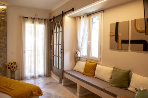 Postel nebo postele na pokoji v ubytování Bona A Vui Rooms
