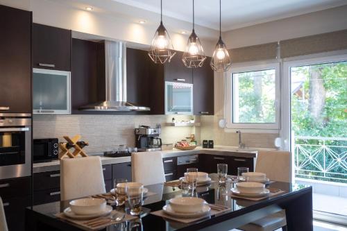 Mary's Modern and Elegant apartment