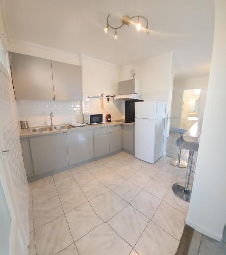 2 steps from Avignon train station