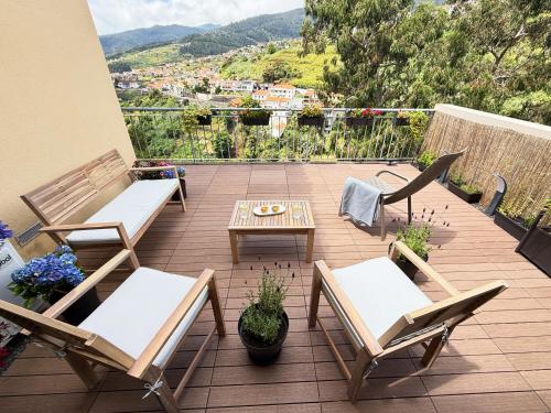 Nespecifikovaný výhled na hory nebo výhled na hory při pohledu z apartmánu