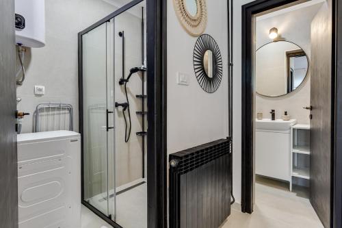Apartment ArtandCo