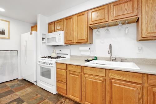 Fotografie z fotogalerie ubytování Apres chalet #2364 v destinaci Sugarloaf