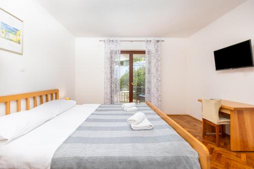 Apartments Mare