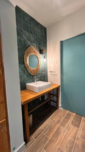 Galeriebild der Unterkunft Adra Hostal Peten in Flores