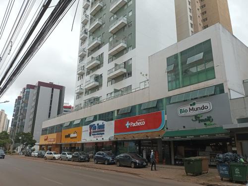 Tòa nhà nơi căn hộ tọa lạc