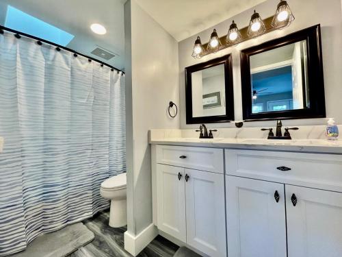 Koupelna v ubytování Wilmington avenue 50 #107