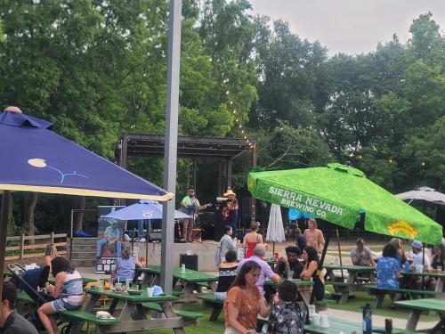 Επισκέπτες που μένουν στο Downtown Simpsonville