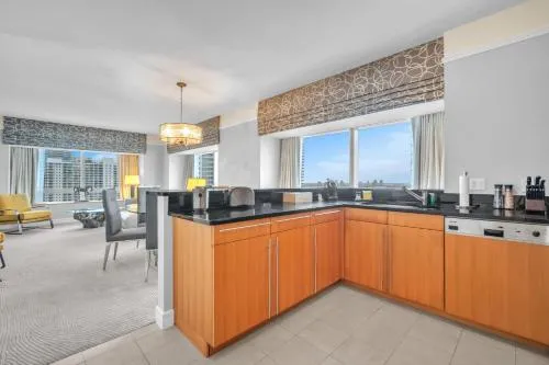 2 Bedroom OR King Studio Suites Four Seasons Hotel Miami Free Wi-Fi & Free Parking photo 116