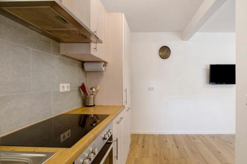 Η κουζίνα ή μικρή κουζίνα στο Ferienwohnung am Alenberg