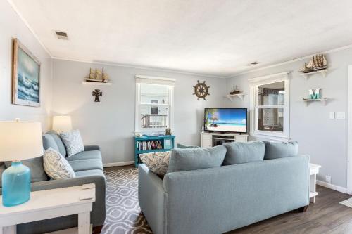 Μια τηλεόραση ή/και κέντρο ψυχαγωγίας στο 5033 - Poppa`s Place